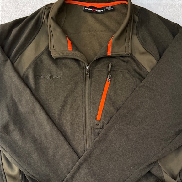 Free Tech SoftShell Full Zip Jacket Drawstring Bottom Water Resistant Windproof - Picture 1 of 10